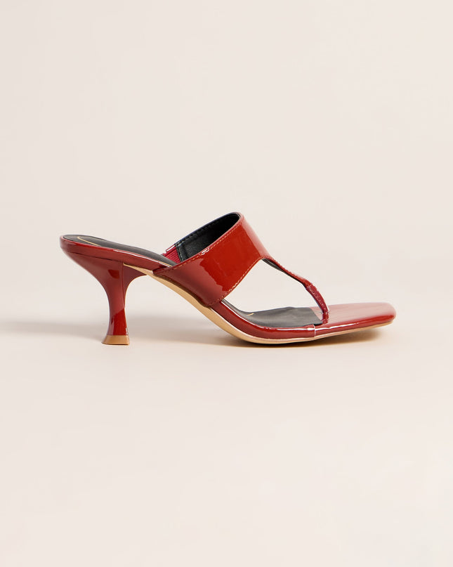 Sleek Step Patent Thong Kitten Heels